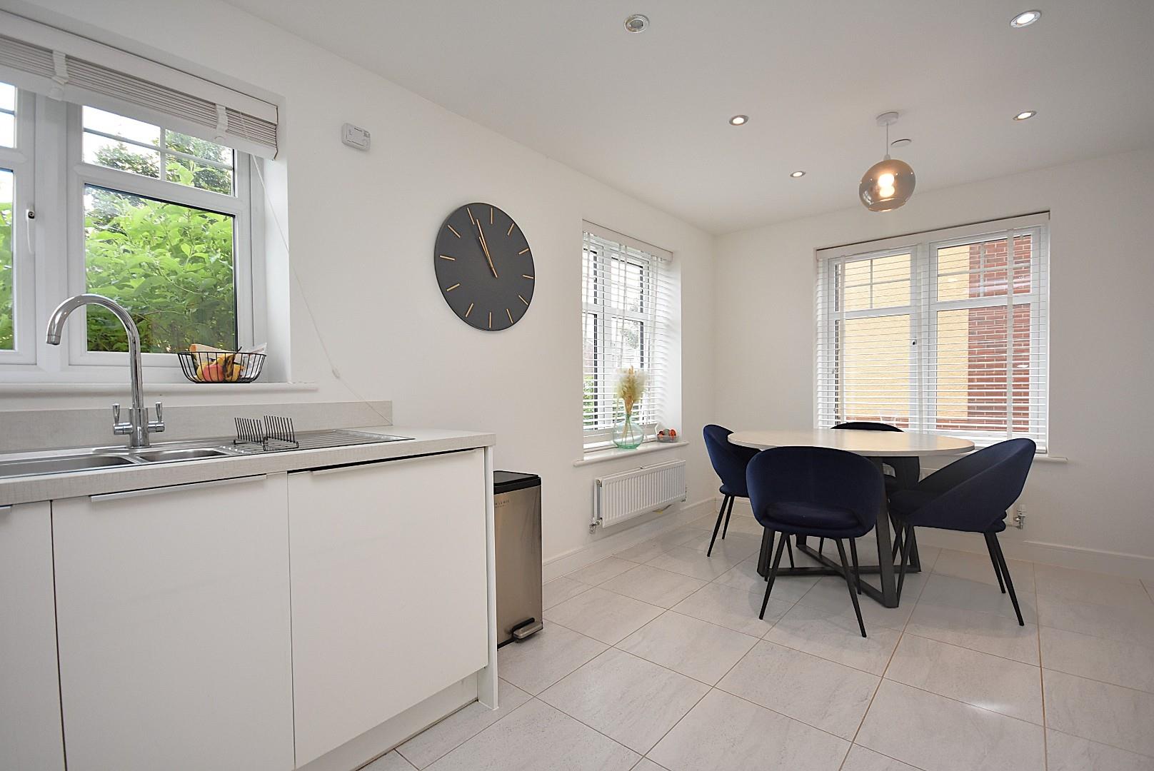 40 Melrose Walk, Sully, Penarth, CF64 5WD